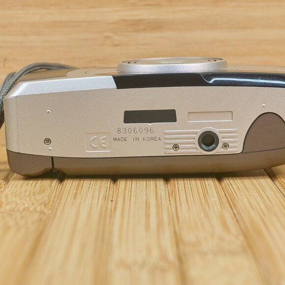 Samsung Fino 105S 38-105mm Zoom Lens, Film Point And Shoot Camera - Picture 7 of 8